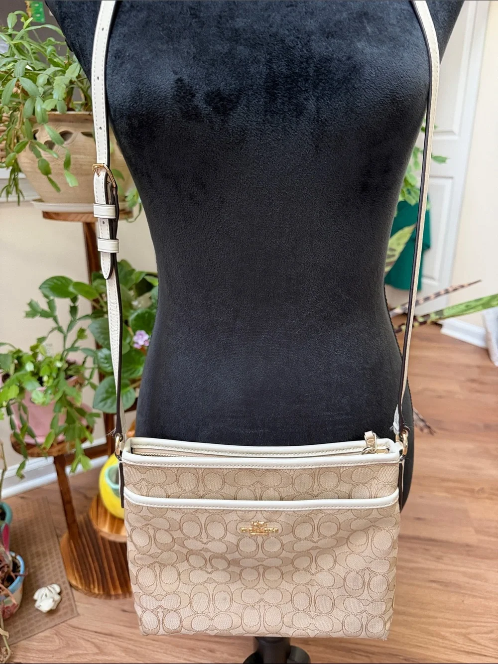 Coach Khaki and Chalk Signature Crossbody, canvas with leather trim   F29960